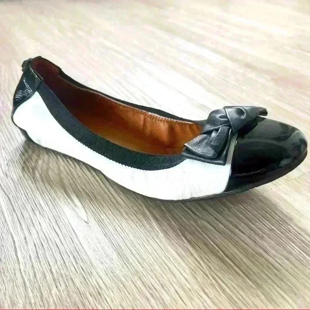 RUDSAK BLACK WHITE FLAT LEATHER LOAFERS ROUND TOE FLAT SHOES SIZE 38 - Picture 2 of 11